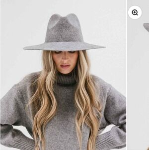 GIGI PIP SCOTTIE WIDE BRIM HAT